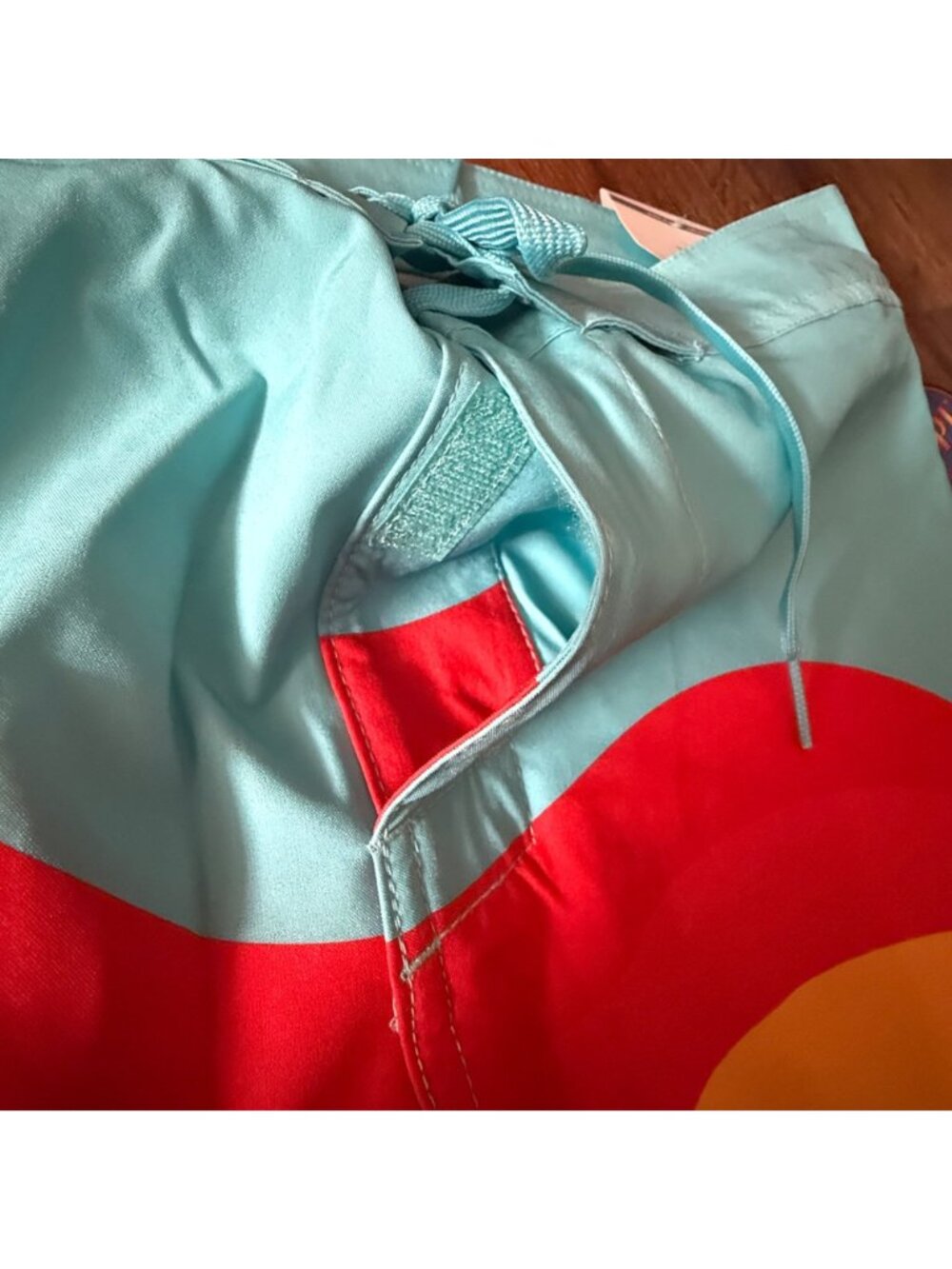 Alvin's Island Men's Rainbow Wave Board Shorts Swim Trunks Size M - Picture 5 of 6